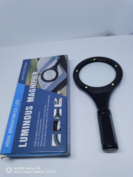 LUPA CON LUZ LED